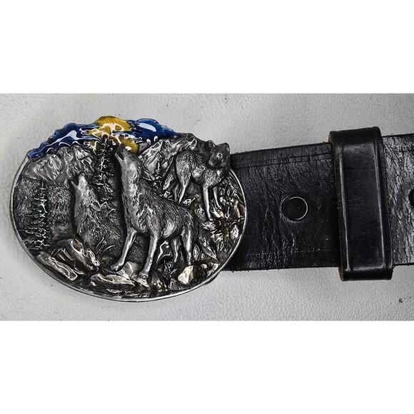 VTG Siskiyou Ornate Wolf Pack Belt Buckle & Belt 1981 Bergamot Brass Works 34" - Picture 2 of 10